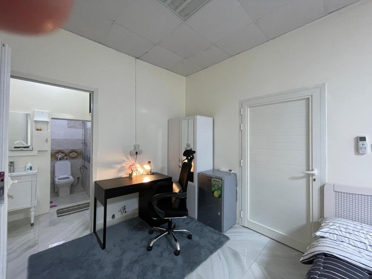 Private 2Bedroom Villa With T&B And Kitchenette Near Abu Dhabi International Airport Екстериор снимка