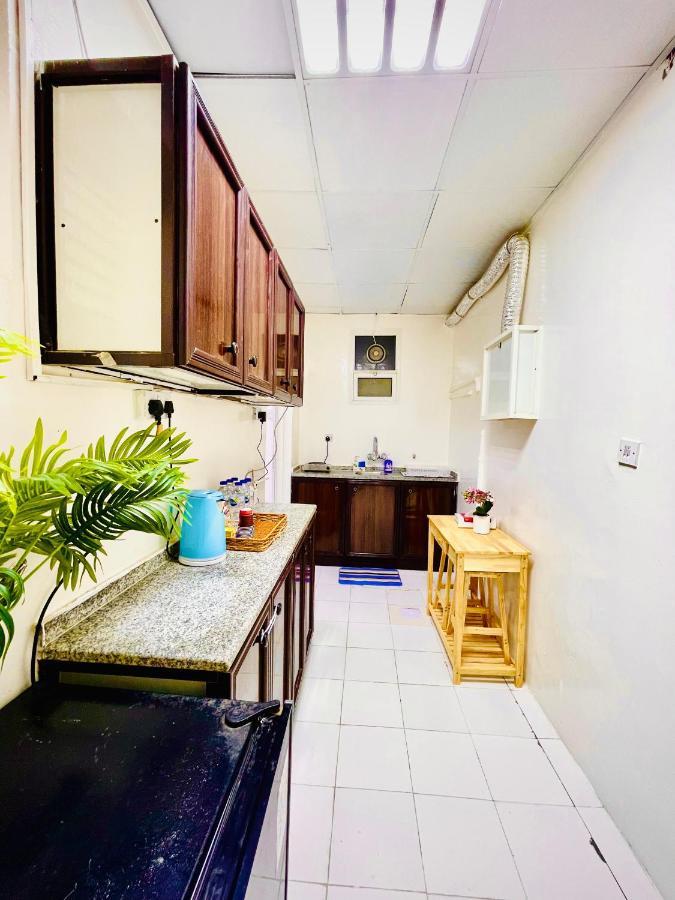 Private 2Bedroom Villa With T&B And Kitchenette Near Abu Dhabi International Airport Екстериор снимка